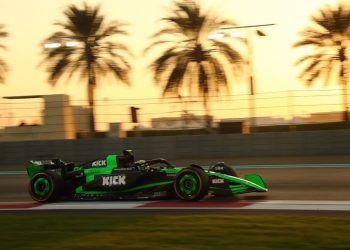 Sauber vai leiloar carro que será apresentado em evento da F1