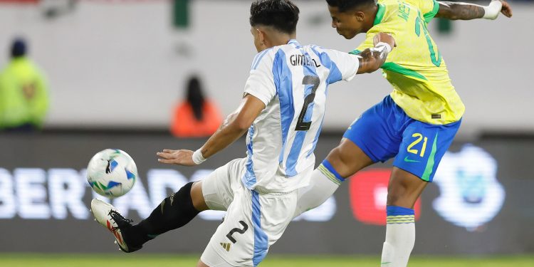 Brasil empata com a Argentina e adia decisão do Sul-Americano Sub-20