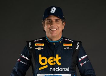 Cacá Bueno é o novo piloto da Team RC na Nascar Brasil