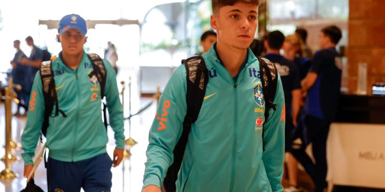 Seleção já está em Caracas para o hexagonal final do Sul-Americano