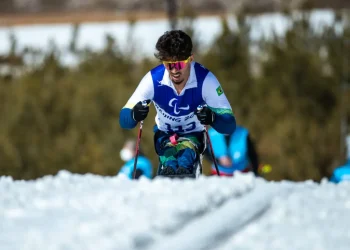 Cristian Ribera fatura ouro em etapa da Copa do Mundo de esqui cross-country