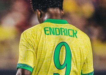 Brasil lidera transferências internacionais do futebol, segundo relatório da Fifa