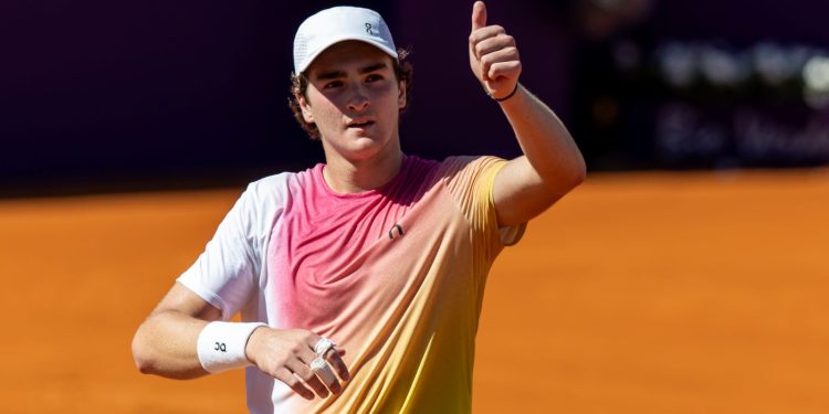João Fonseca bate argentino, é campeão em Buenos Aires e conquista primeiro título da ATP