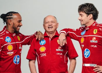 Vasseur projeta Ferrari mais forte em 2025 e mira título com Hamilton e Leclerc