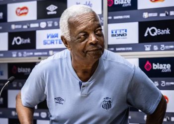 Morre Lima, bicampeão mundial com o Santos, aos 83 anos