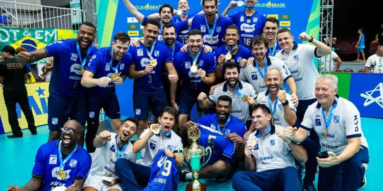 Minas vence o Joinville de virada e é tricampeão da Copa Brasil de Vôlei