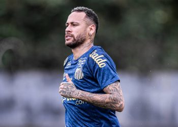 Neymar é registrado no BID e fará sua reestreia na Vila Belmiro após 12 anos