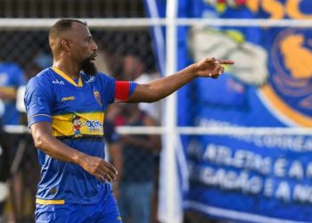 Sampaio Corrêa vence Madureira e esquenta briga por vaga nas semifinais