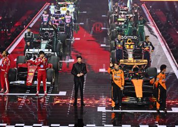 Equipes da F1 revelam pinturas dos carros de 2025 em evento inédito; veja as fotos