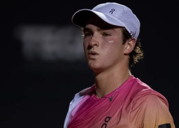 Bruno Soares diz que eliminação no Rio Open servirá de lição para João Fonseca