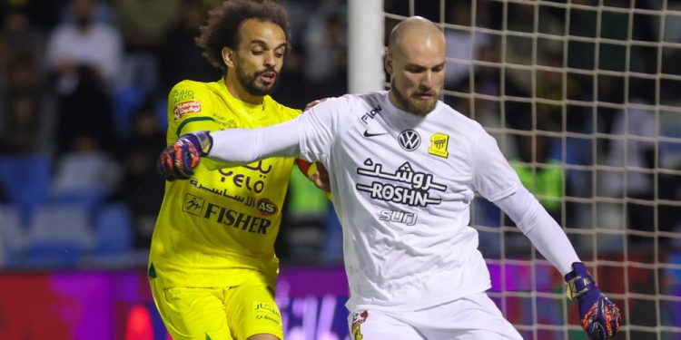 Al Ittihad sofre empate nos acréscimos e vê vantagem na liderança diminuir