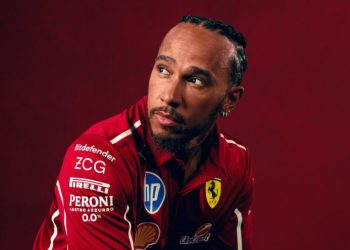 “Ninguém poderá vencer Hamilton se a Ferrari lhe der um carro rápido”, diz ex-piloto da F1