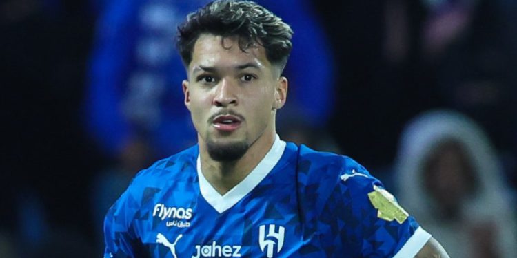 Al Hilal empata com Damac e deixa a liderança da Liga Saudita