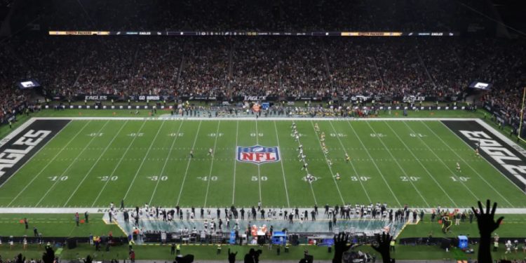 Neo Química Arena deve receber mais um jogo da NFL em setembro