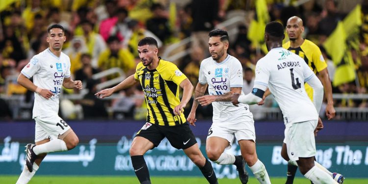 Preguiçoso, Al Ittihad cede empate ao Al Okhdood pelo Campeonato Saudita