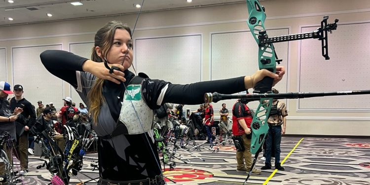 Ana Luiza Caetano é 4ª colocada em Las Vegas e conquista melhor resultado individual da carreira