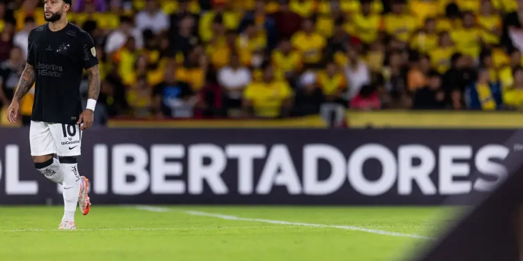 Corinthians joga mal, perde para o Barcelona e se complica na Pré-Libertadores