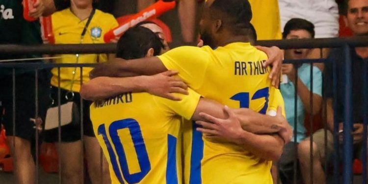 Seleção de futsal é campeã da Copa Intercontinental