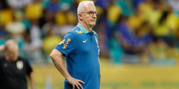 O trabalho é ruim, mas Dorival merece respeito da CBF