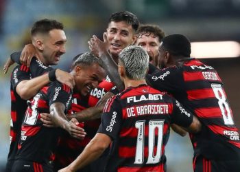 Flamengo empata com Fluminense e é campeão carioca pela 39ª vez