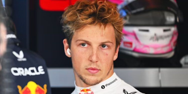 Red Bull considera trocar Lawson por Tsunoda no GP do Japão