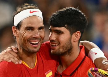 Nadal rasga elogios a Alcaraz: “Garoto incrível e excelente jogador”