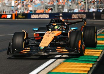 Piastri é o mais rápido no terceiro treino livre em Melbourne; Bortoleto é 11º