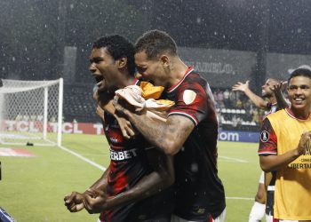 São Paulo supera o Libertad e assume liderança do Grupo D da Libertadores