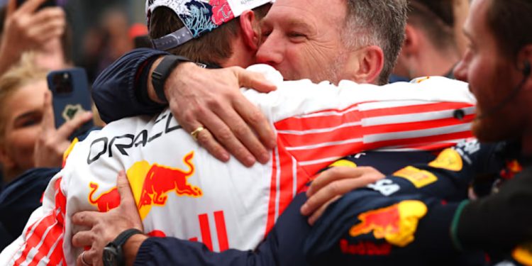 Horner exalta vitória de Verstappen no Japão: “É o melhor piloto do mundo atualmente”