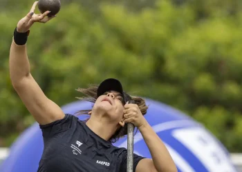 Wanna Brito bate recorde mundial no arremesso de peso paralímpico