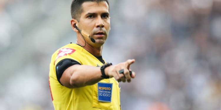 CBF afasta árbitros das partidas entre Sport x Palmeiras e Inter x Cruzeiro