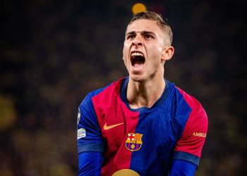 Barcelona e PSG perdem, mas avançam às semifinais da Champions