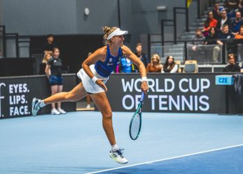 Brasil perde para Espanha e fica fora das finais da Billie Jean King Cup
