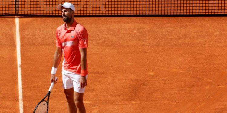Djokovic abusa dos erros e é eliminado na estreia do Masters 1000 de Madri