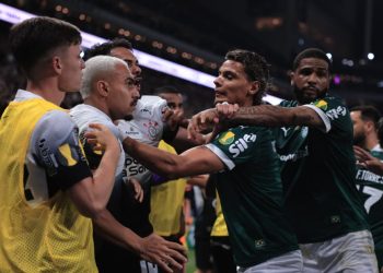 Corinthians e Palmeiras são punidos por confusões na final do Paulistão