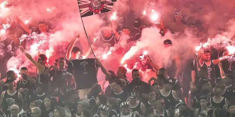 FPF proíbe seis organizadas do Corinthians em estádios até o fim do ano