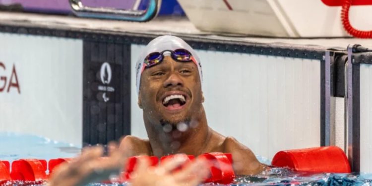 Gabrielzinho estreia em etapa do World Series dos EUA com três ouros e uma prata