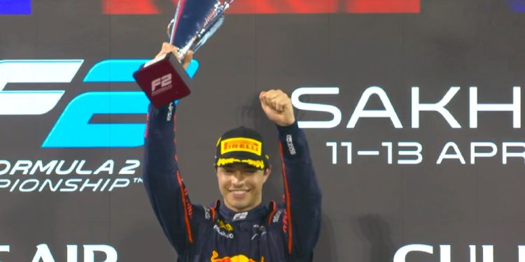 Martí ultrapassa três no fim e vence sprint emocionante da Fórmula 2 no Bahrein