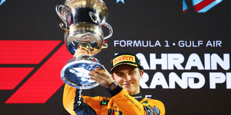 Piastri celebra primeira vitória da McLaren no Bahrein: “Estou muito orgulhoso do que entreguei”