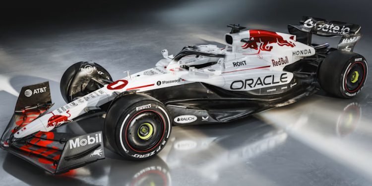 Red Bull revela pintura branca no GP do Japão em homenagem à Honda