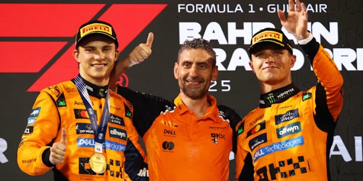 McLaren celebra domínio no Bahrein e diz que batalha entre Piastri e Norris é questão de tempo