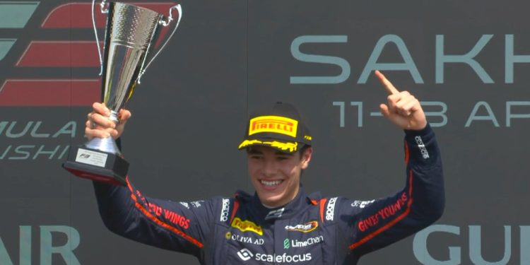 F3: Tsolov segura Slater em duelo eletrizante e vence sprint no Bahrein; Câmara é 12º