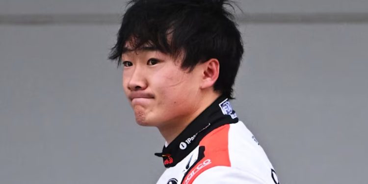 Aprendizado e frustração: Tsunoda revela “sentimentos mistos” em estreia pela Red Bull