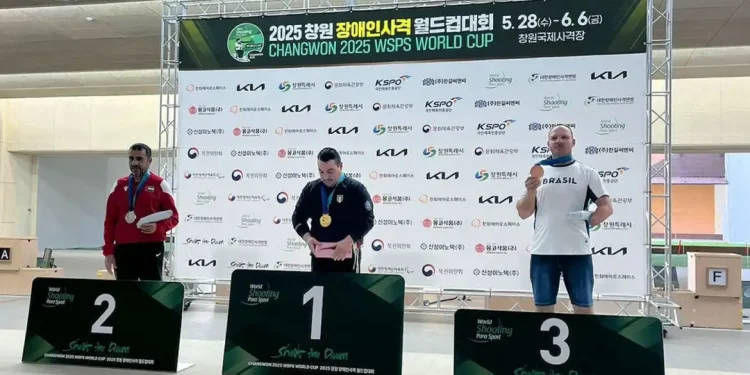 Alexandro Basso fatura medalha inédita para o Brasil no tiro esportivo