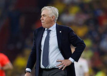 “Não há muito tempo para trabalhar, mas há a possibilidade de melhorar”, diz Ancelotti após estreia na seleção