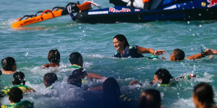 Luana Silva para em australiana e é vice-campeã em Saquarema