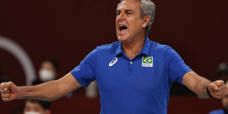 Zé Roberto define jogadoras para estreia na Liga da Nações; Gabi é poupada