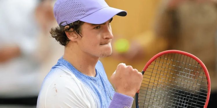 João Fonseca estreia contra número 25 do mundo no ATP 500 de Halle
