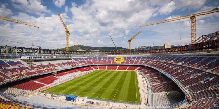 Barcelona confirma retorno ao Camp Nou para início da temporada