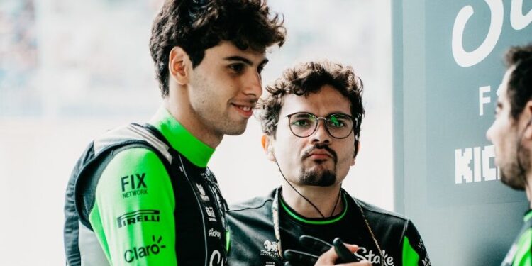 Bortoleto celebra melhor posição no grid da F1: “Estou muito feliz”
